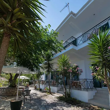 Bella Casa * Frínion